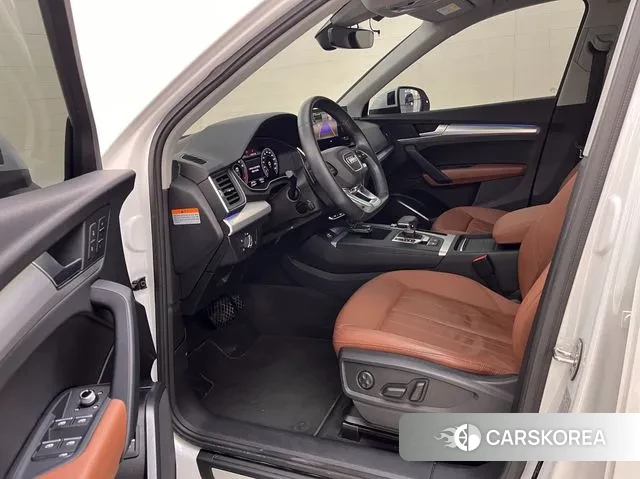 Audi Q5 (FY) 2022 Белый из Кореи, фото 4