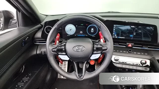 Hyundai Avante (CN7) 2022 Серебристо-серый из Кореи, фото 4