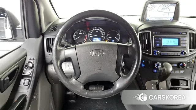 Hyundai The New Grand Starex 2021 Белый из Кореи, фото 4