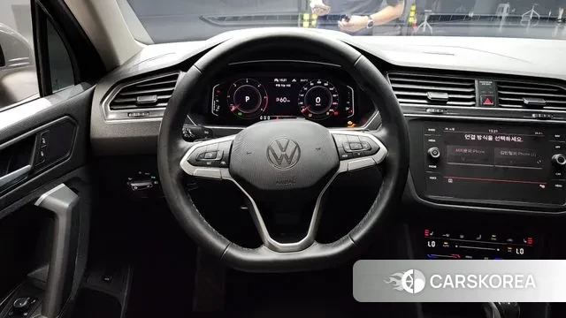 Volkswagen Tiguan second Generation 2023 Серый из Кореи, фото 4
