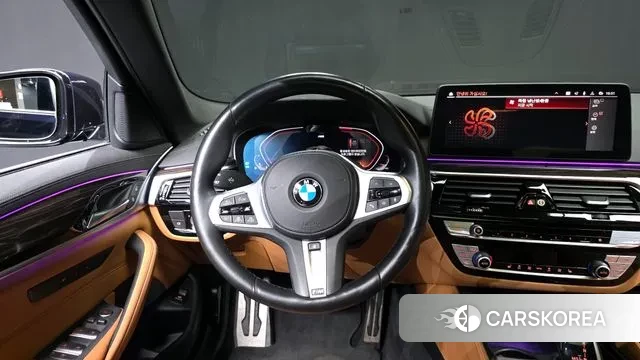 BMW 5 Series (G30) 2021 Черный из Кореи, фото 4