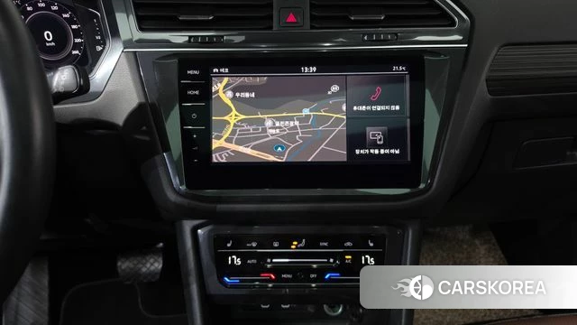 Volkswagen Tiguan Allspace 2022 Белый из Кореи, фото 4