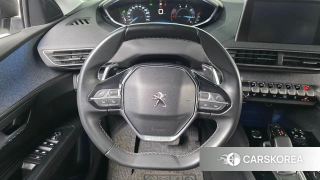 Peugeot 5008 second generation 2018 Белый из Кореи, фото 4