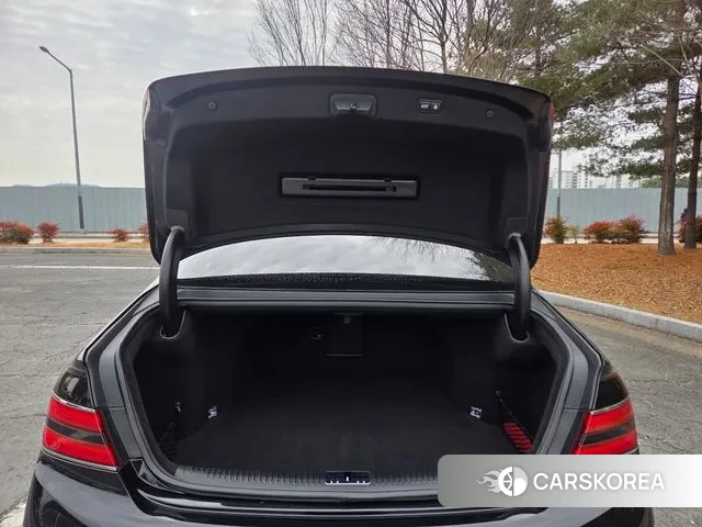 Genesis G90 2021 Черный из Кореи, фото 4