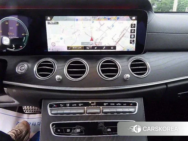 Mercedes-Benz E-Class W213 2020 Черный из Кореи, фото 4