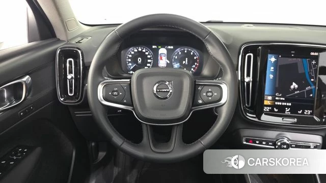 Volvo XC40 2021 Белый из Кореи, фото 4
