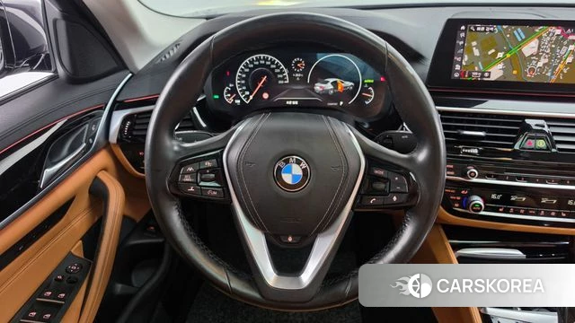 BMW 5 Series (G30) 2019 Черный из Кореи, фото 4
