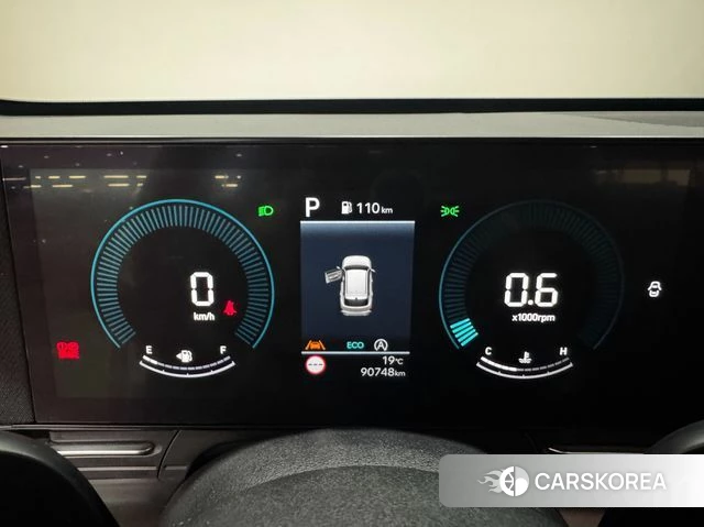 Hyundai Kona (SX2) 2023 Белый из Кореи, фото 4