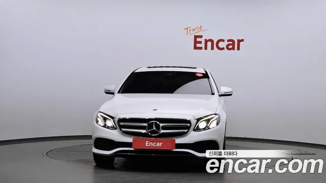 Mercedes-Benz E-Class W213 2019 Белый из Кореи, фото 4
