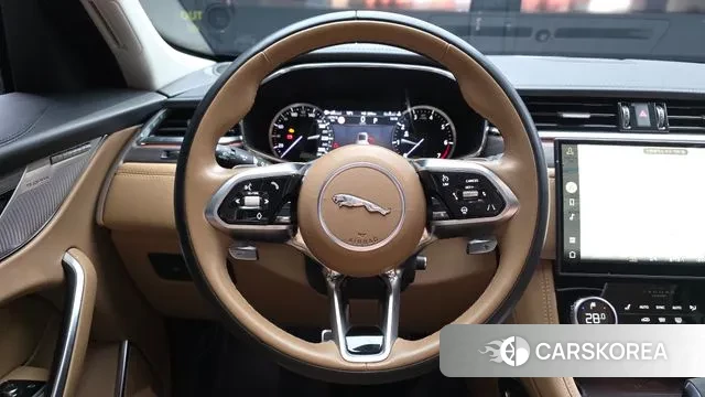 Jaguar F-PACE 2023 Белый из Кореи, фото 4