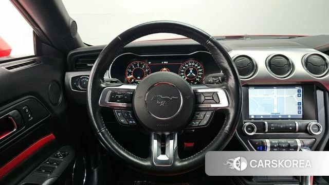 Ford Mustang 2023 Красный из Кореи, фото 4