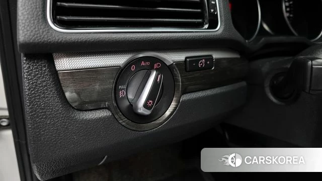 Volkswagen The New Passat 2018 Белый из Кореи, фото 4