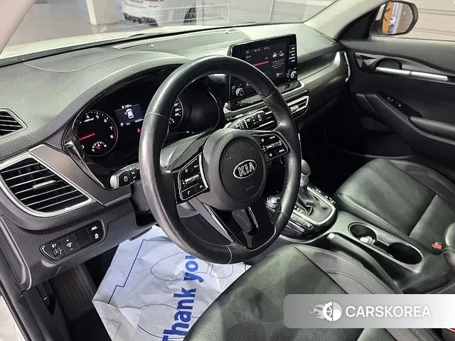 Kia Seltos 2021 Белый из Кореи, фото 4