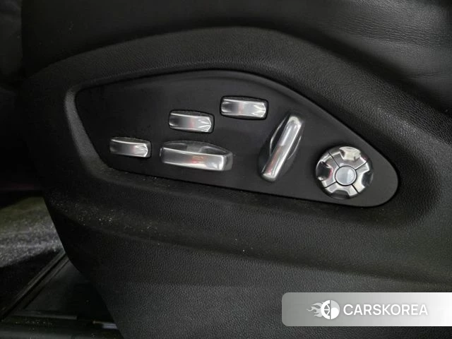 Porsche Cayenne (PO536) 2019 Черный из Кореи, фото 4