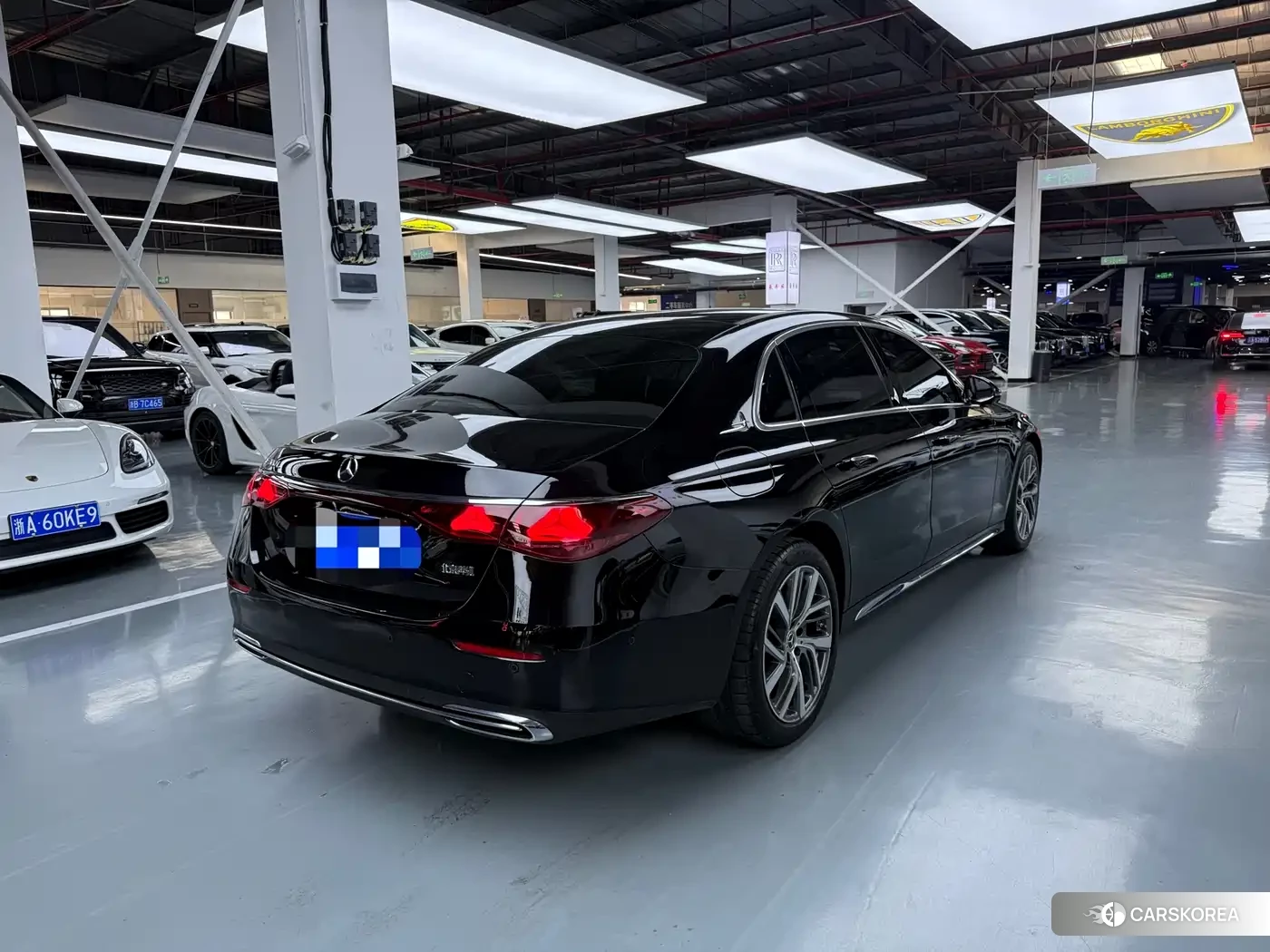 Mercedes-Benz E-Class 2024 Черный из Китая, фото 4