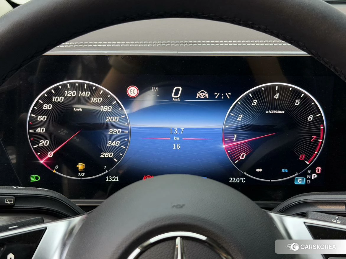 Mercedes-Benz V-class 2024 Черный из Китая, фото 4