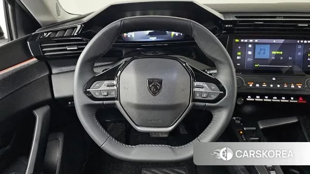 Peugeot 308 Third generation 2023 Темно-зеленый из Кореи, фото 4