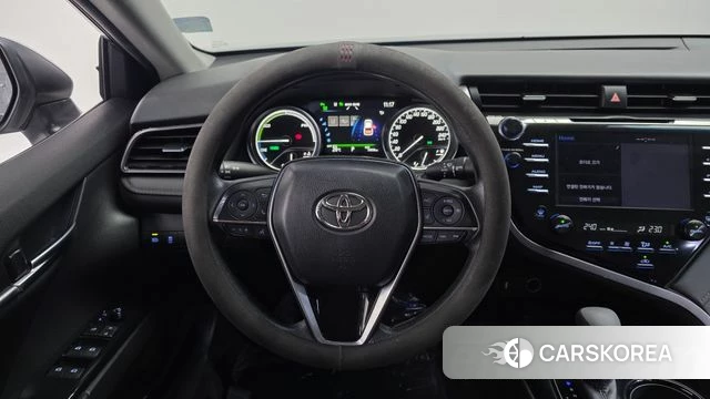 Toyota Camry (XV70) 2021 Серебряный из Кореи, фото 4
