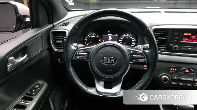 Kia Sportage The Bold 2020 Серебристо-серый из Кореи, фото 4