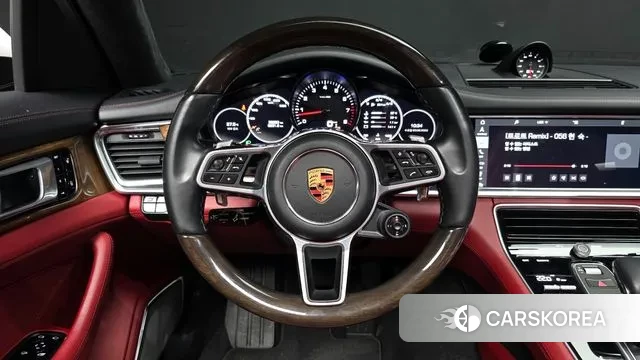 Porsche Panamera (971) 2018 Белый из Кореи, фото 4