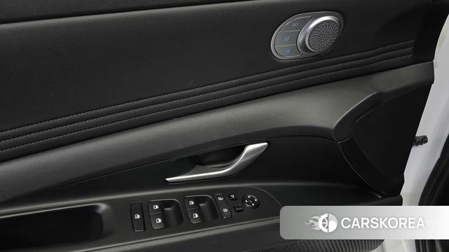 Hyundai Avante Hybrid (CN7) 2020 Белый из Кореи, фото 4