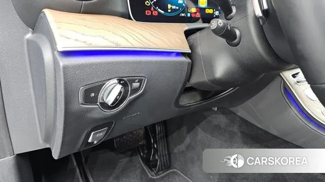 Mercedes-Benz E-Class W213 2022 Черный из Кореи, фото 4