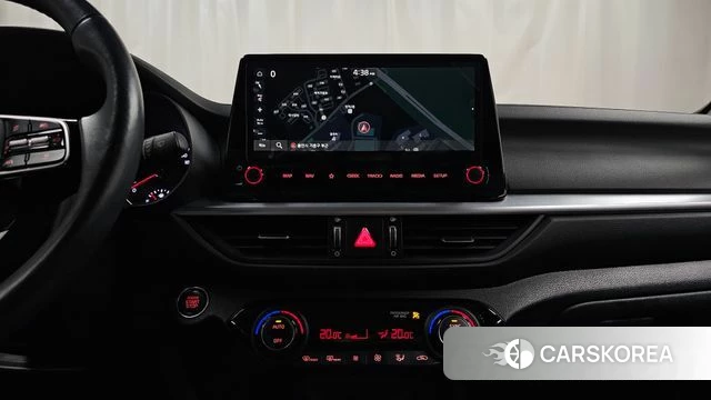 Kia The New K3 2nd generation 2022 Серый из Кореи, фото 4
