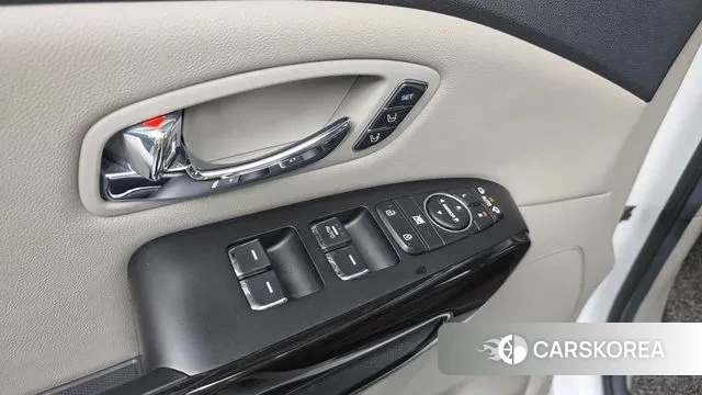 Kia The New Carnival 2018 Белый из Кореи, фото 4