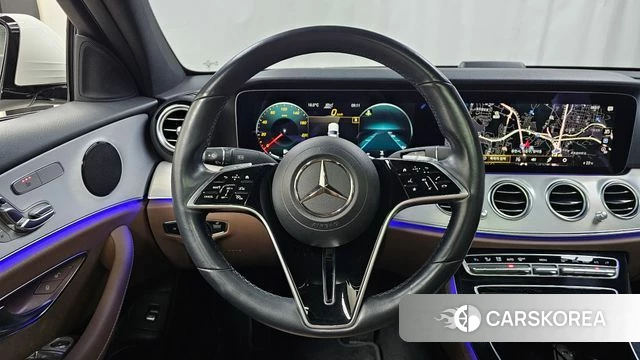 Mercedes-Benz E-Class W213 2021 Белый из Кореи, фото 4