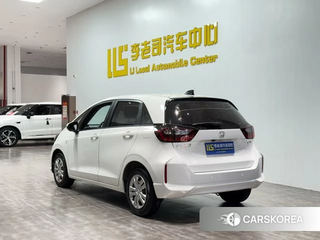 Honda Fit 2021 Белый из Китая, фото 4