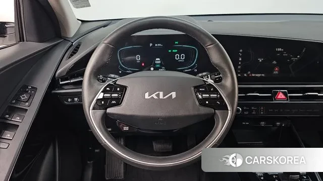 Kia Di Ol Nu Niro 2022 Белый из Кореи, фото 4