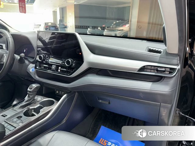 Toyota Highlander 2022 Черный из Китая, фото 4
