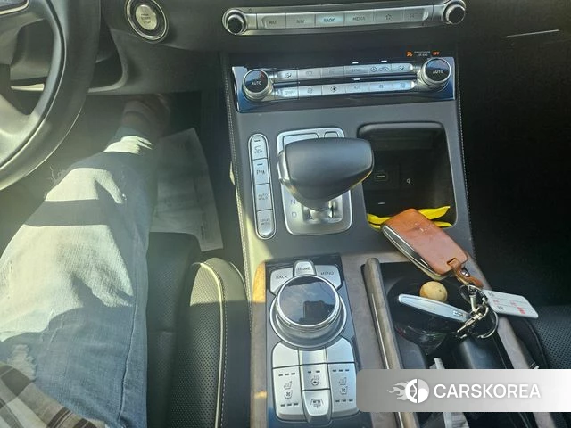 Genesis G90 2019 Черный из Кореи, фото 4