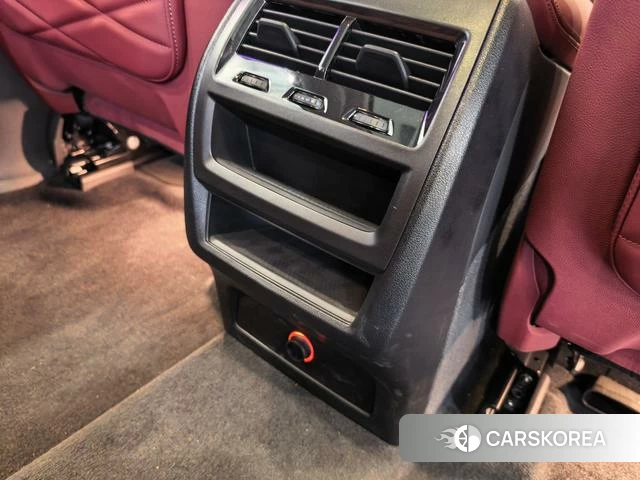 BMW X5 2025 Черный из Китая, фото 4
