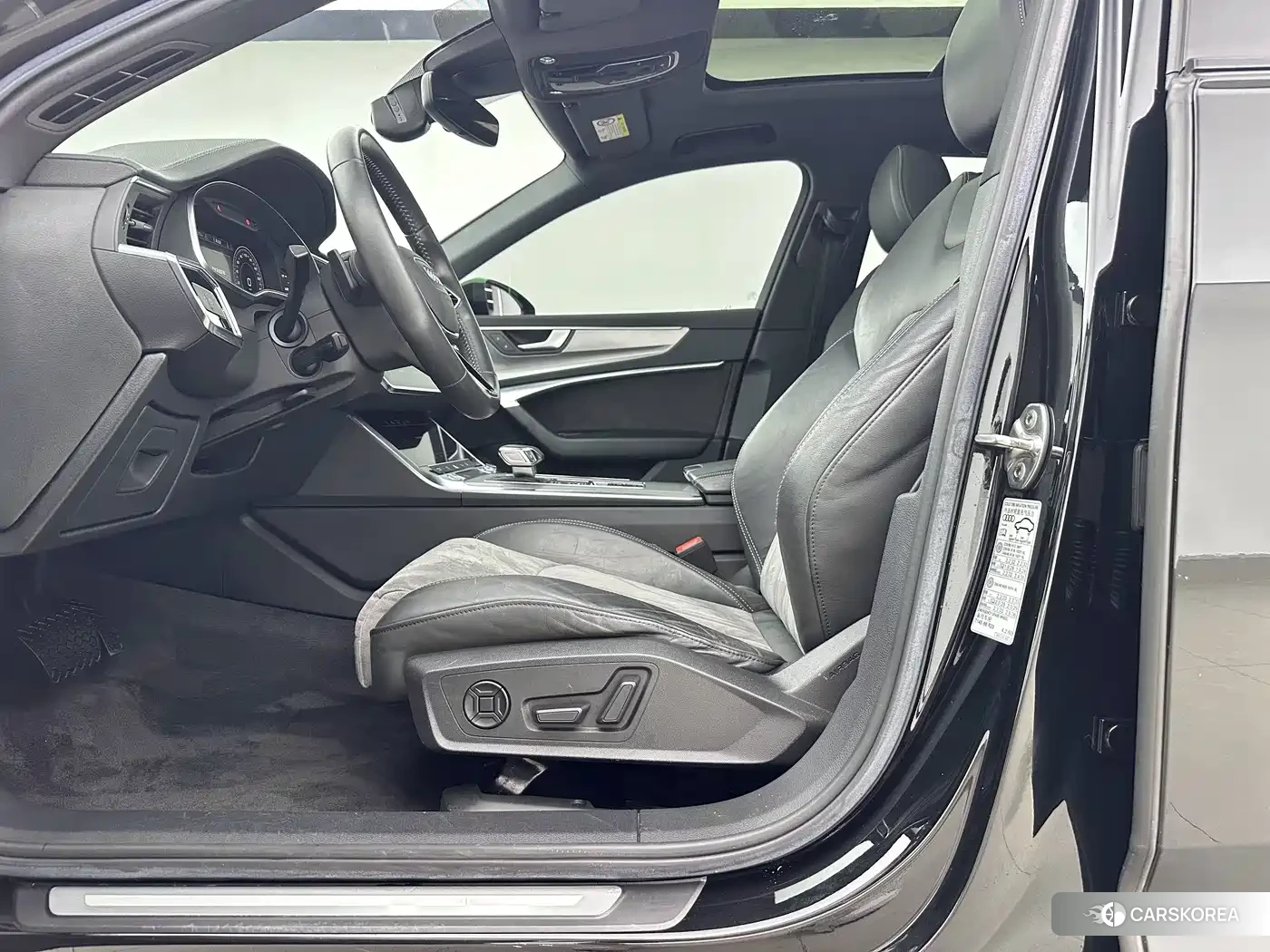 Audi A6L 2019 Черный из Китая, фото 4