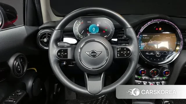 Mini Cooper 2022 Красный из Кореи, фото 4