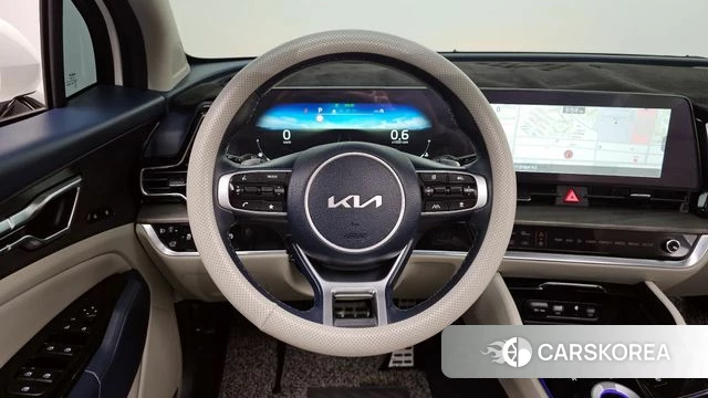 Kia Sportage 5th Generation 2023 Белый из Кореи, фото 4