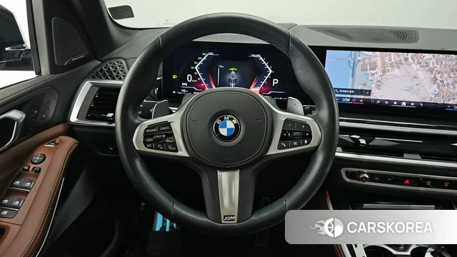 BMW X5 (G05) 2024 Серебристо-серый из Кореи, фото 4