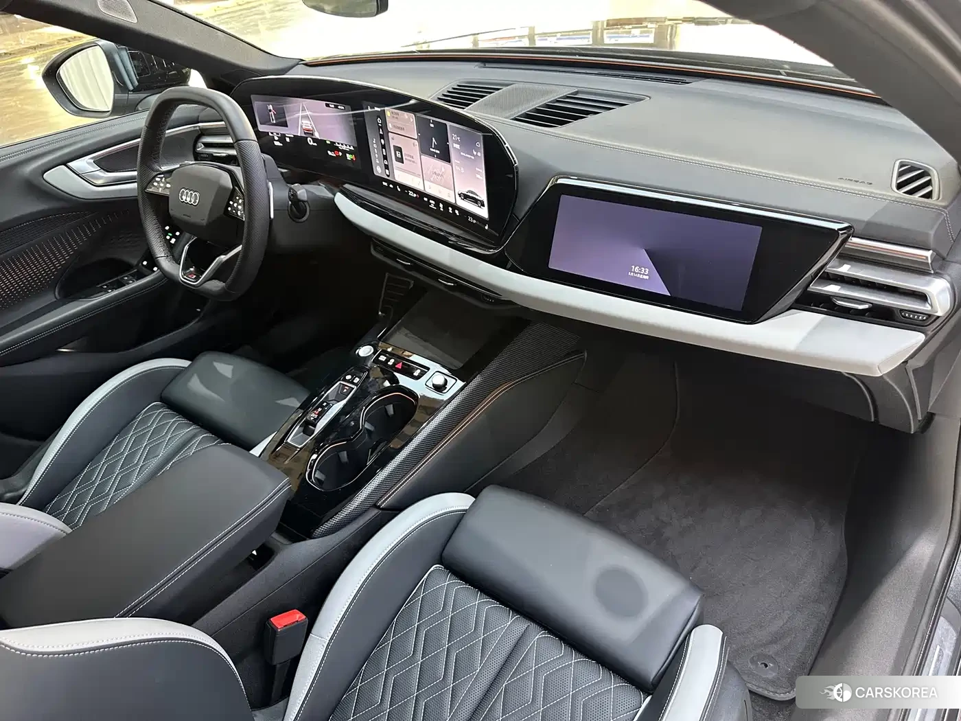 Audi A5L 2025 Silver/gray из Китая, фото 4