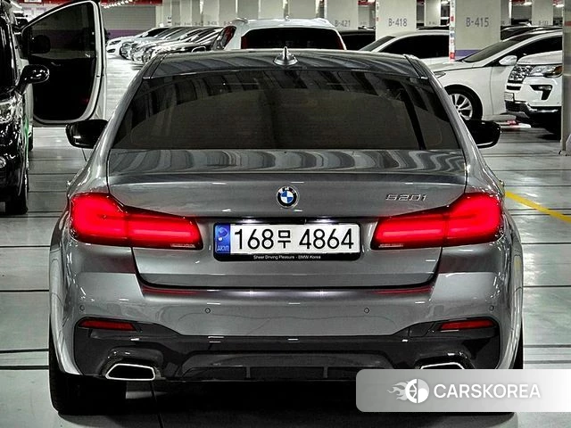 BMW 5 Series (G30) 2022 Серый из Кореи, фото 4