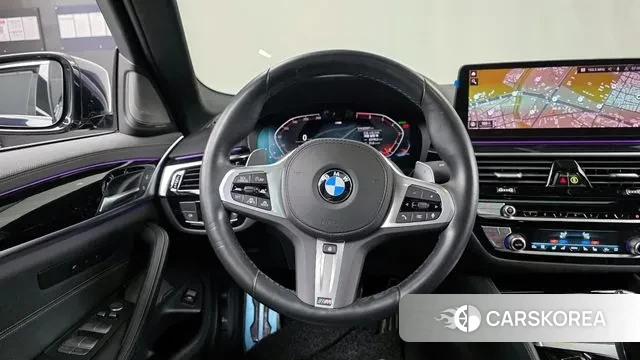 BMW 5 Series (G30) 2022 Черный из Кореи, фото 4