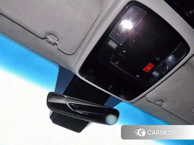 Hyundai Staria 2024 Белый из Кореи, фото 4