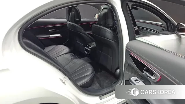 Mercedes-Benz E-Class W214 2024 Белый из Кореи, фото 4