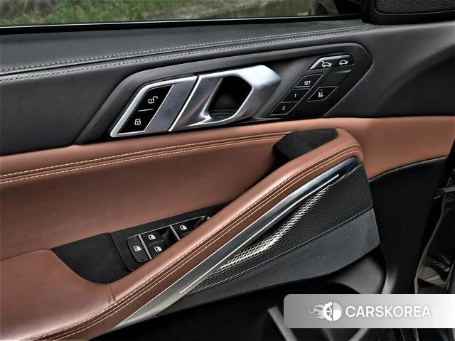 BMW X6 (G06) 2021 Черный из Кореи, фото 4