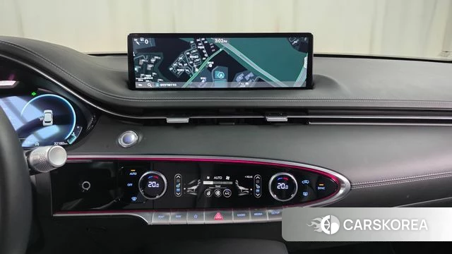 Genesis GV70 2023 Белый из Кореи, фото 4