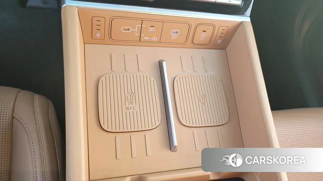 Hyundai Santa Fe (MX5) 2023 Белый из Кореи, фото 4