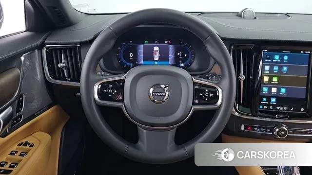 Volvo S90 2024 Серый из Кореи, фото 4