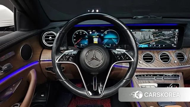 Mercedes-Benz E-Class W213 2021 Белый из Кореи, фото 4