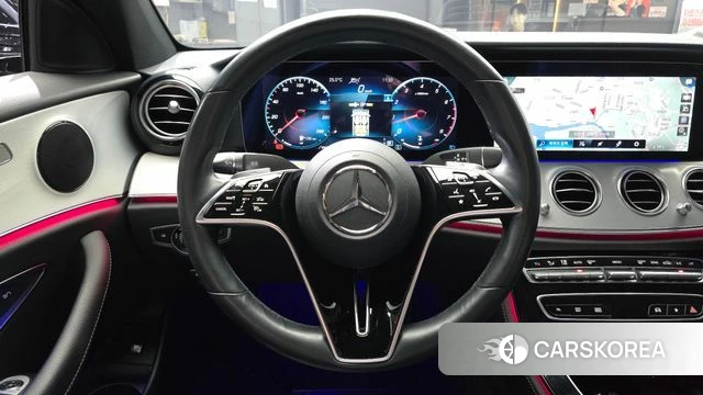 Mercedes-Benz E-Class W213 2021 Черный из Кореи, фото 4