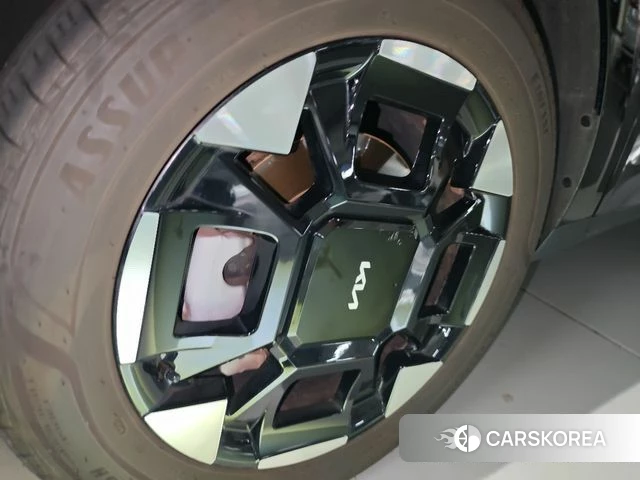 Kia The New Carnival 4th Generation 2024 Черный из Кореи, фото 4